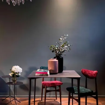 Agora' - Boutique