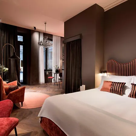 Agora' - Boutique 4* Torino