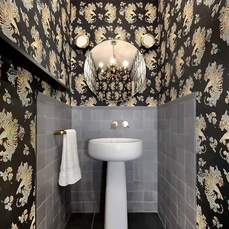 Agora' - Boutique Aparthotel