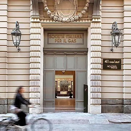 Agora' - Boutique