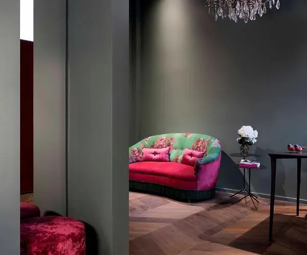 Agora' - Boutique Aparthotel 4*