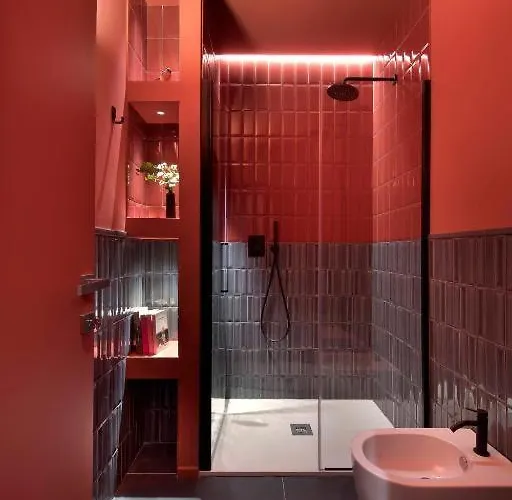 Agora' - Boutique 4*