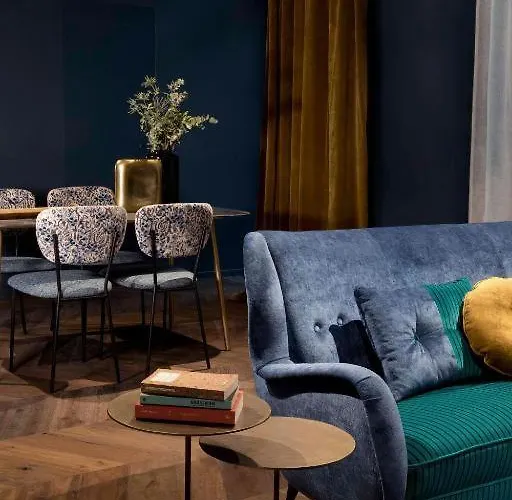 Agora' - Boutique Aparthotel 4*