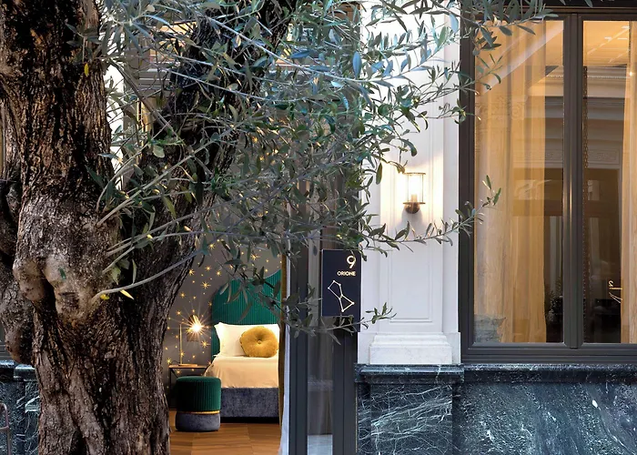 Agora' - Boutique 4*