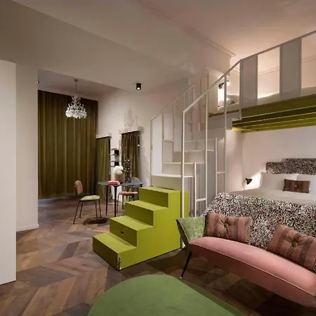 Agora' - Boutique