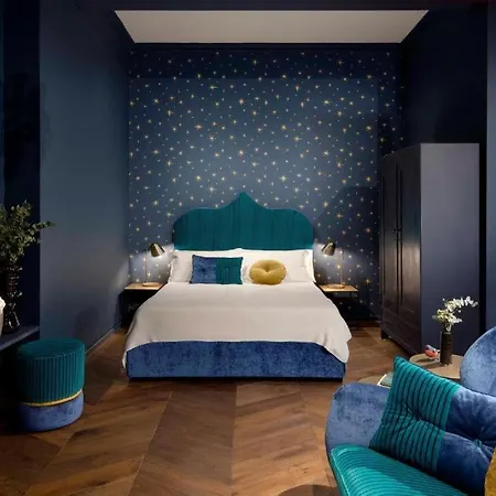 Agora' - Boutique Aparthotel 4*