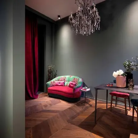 Agora' - Boutique Aparthotel